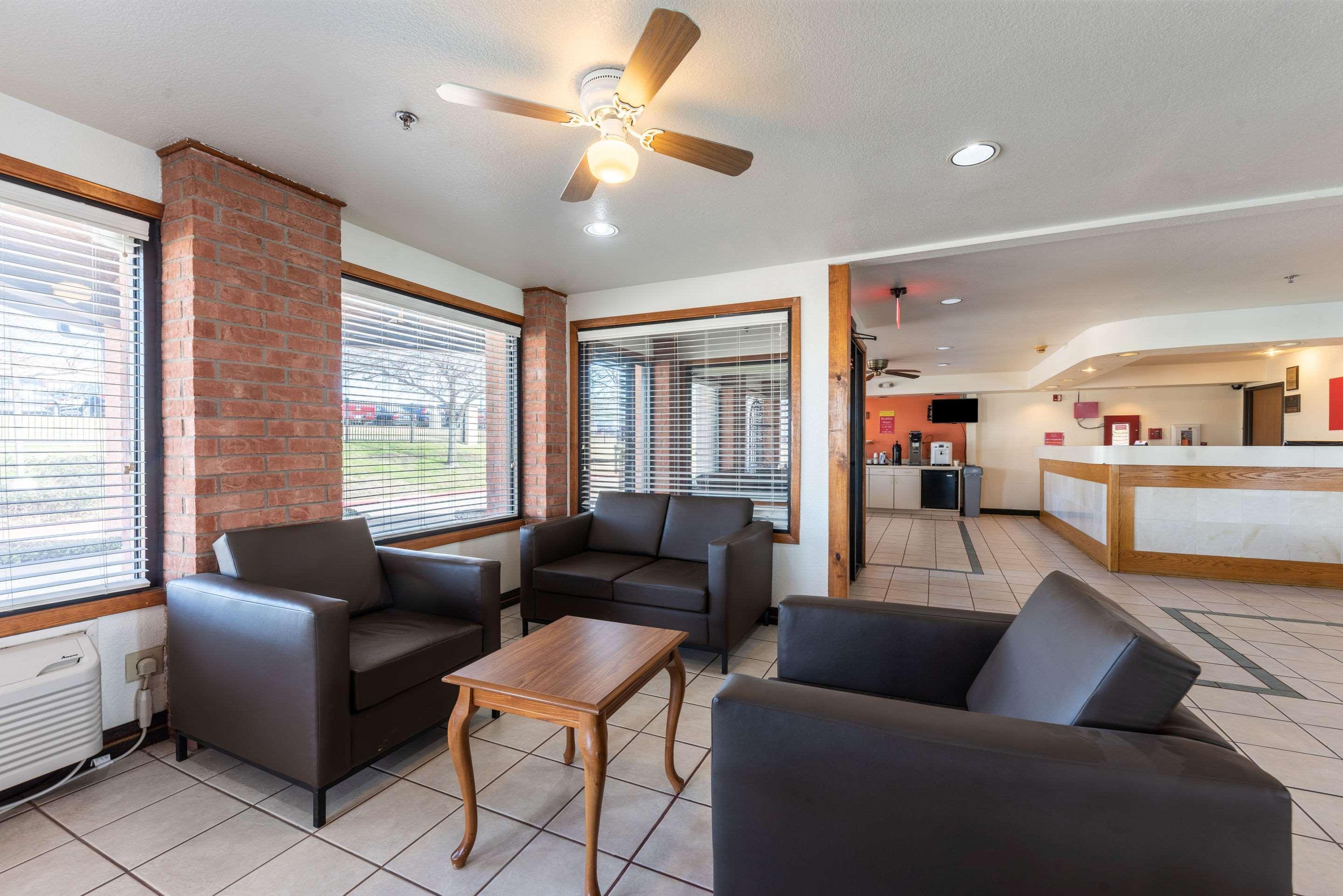 Econo Lodge Inn & Suites McKinney Extérieur photo