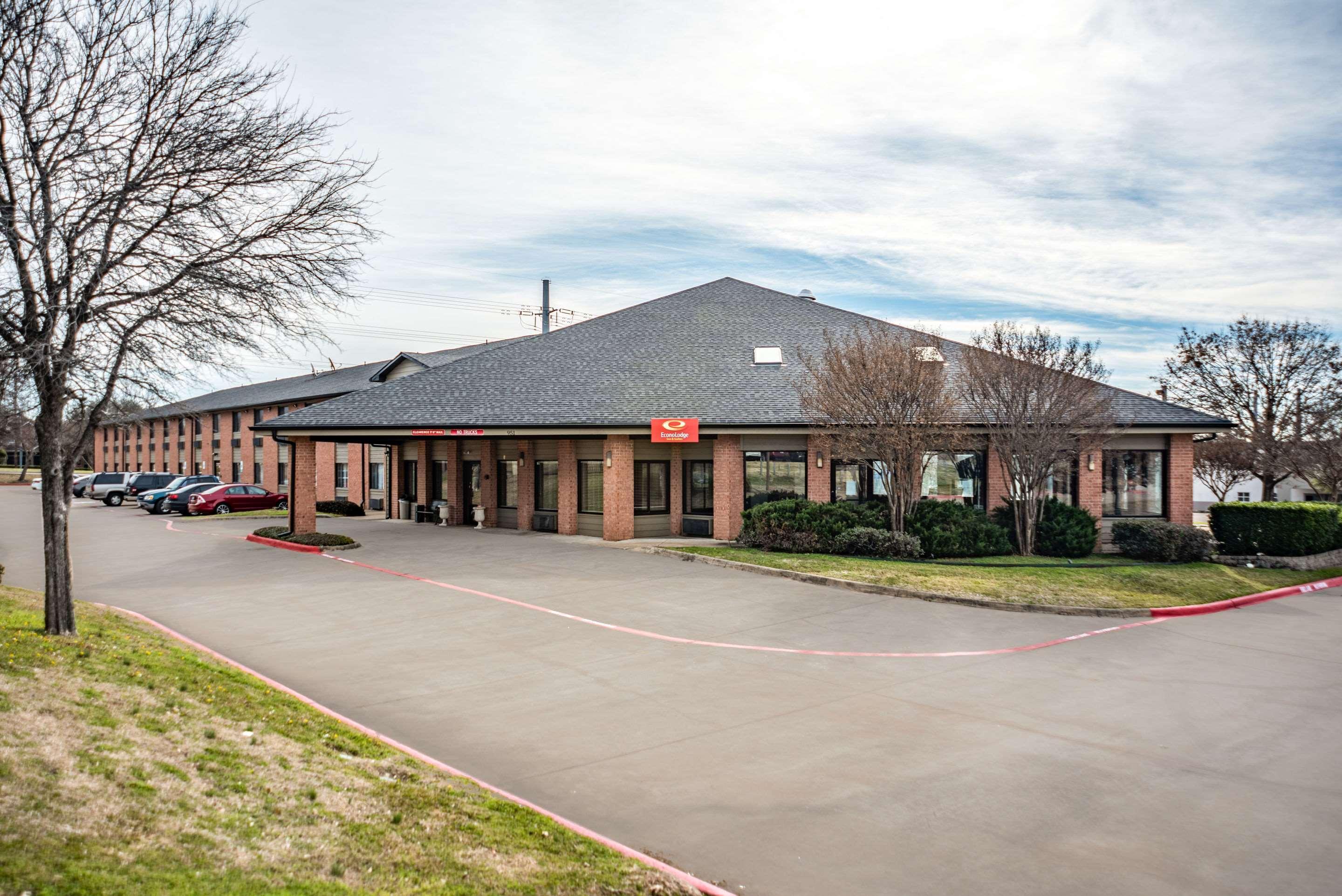 Econo Lodge Inn & Suites McKinney Extérieur photo