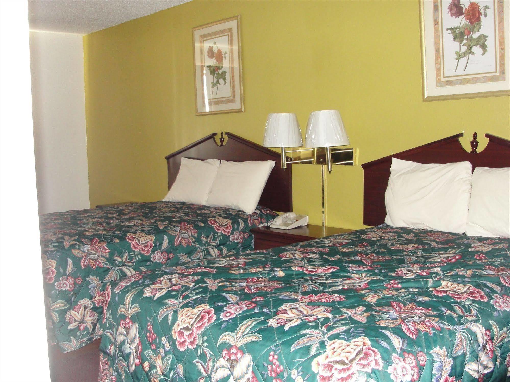 Econo Lodge Inn & Suites McKinney Extérieur photo