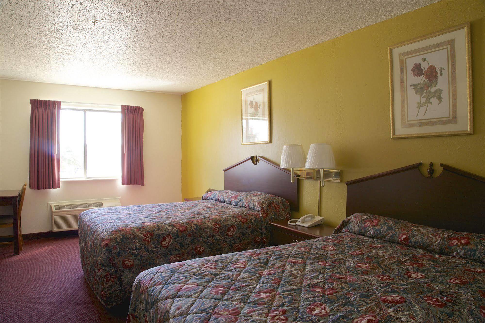 Econo Lodge Inn & Suites McKinney Extérieur photo